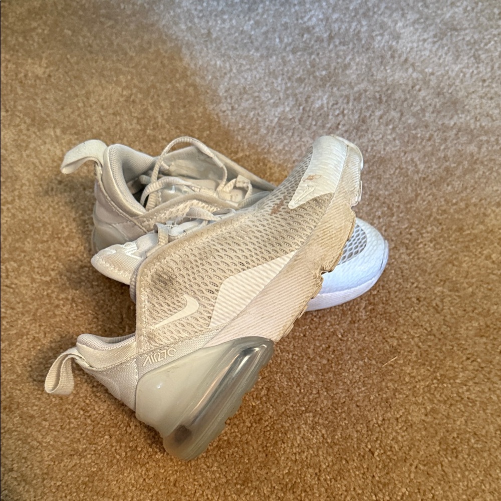 Nike Air Max 270 Cream Sneakers